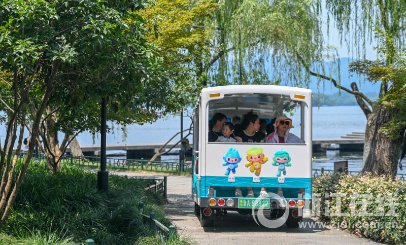 西湖亚运观光车来啦_fororder_W020230715594458713144