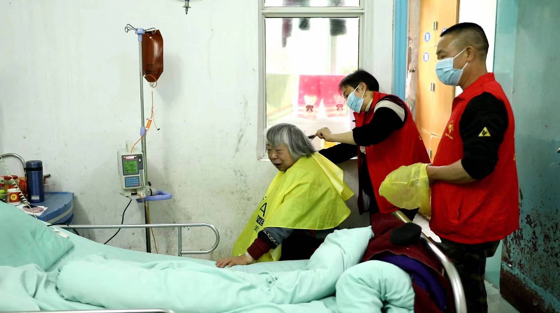 被时间“定格”的理发店_fororder_微信图片_20230717102435