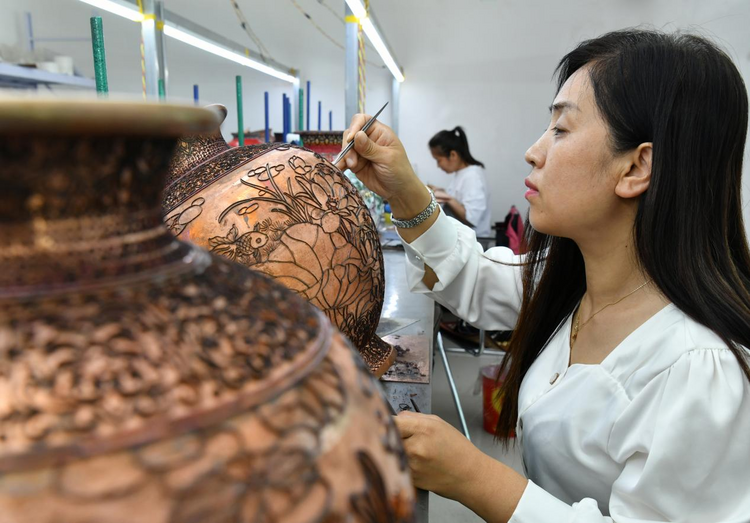 河北肅寧：傳統技藝煥“新生”_fororder_圖片3