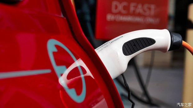 图片默认标题 图片默认标题_fororder_宝马7