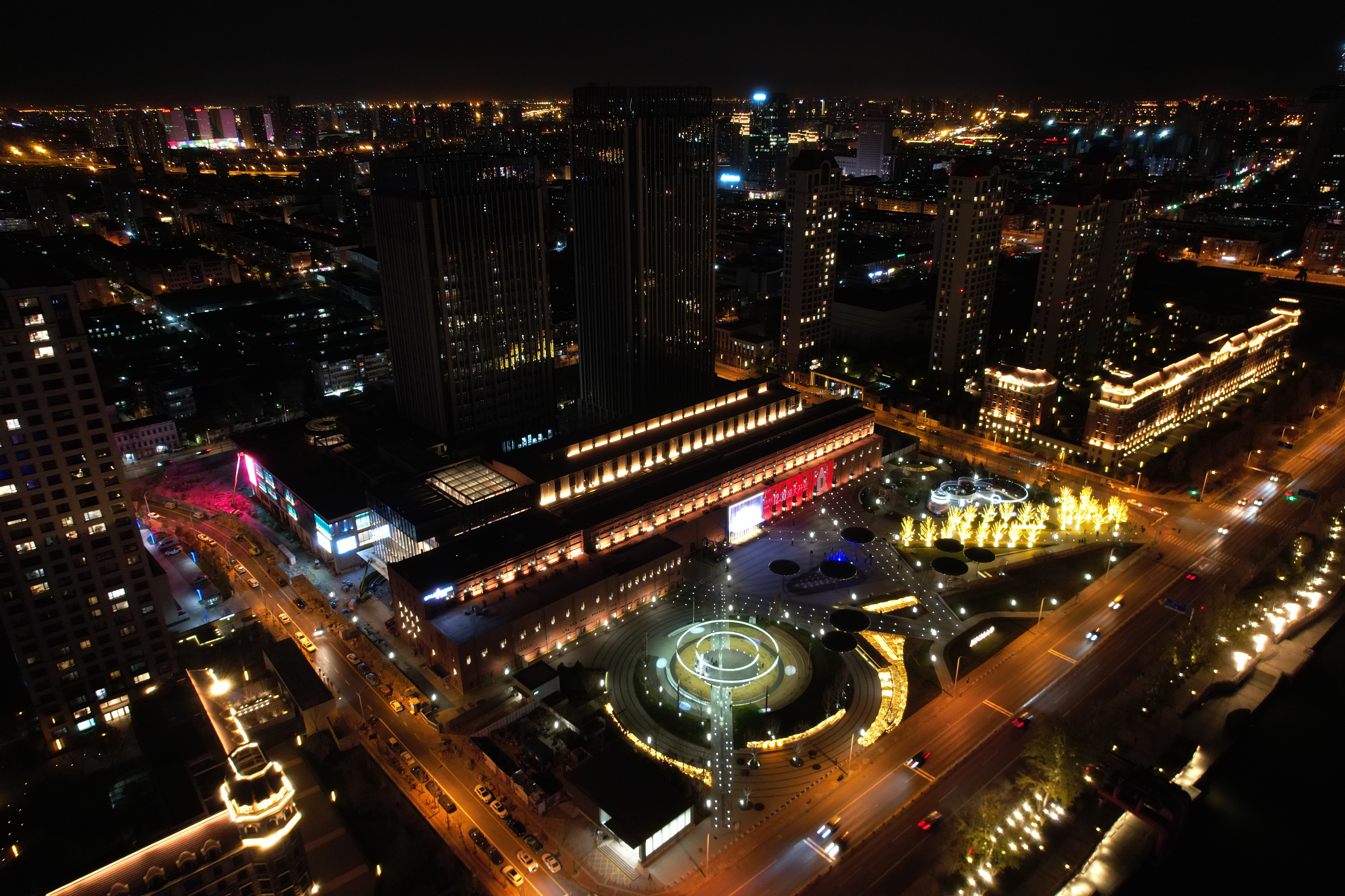 天津河东金茂汇：老厂房焕发新商机_fororder_20301689906703_.pic_hd