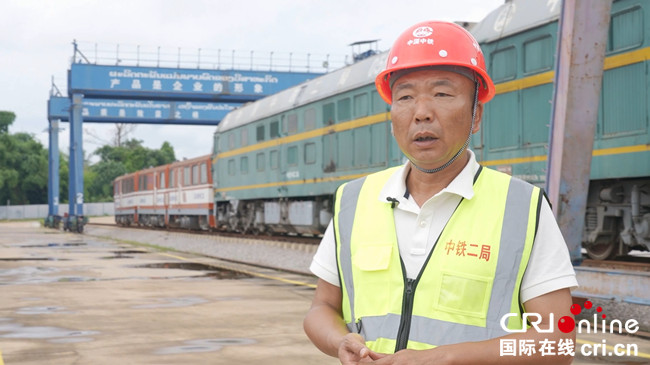 一带一路十周年 &ldquo;家属探亲&rdquo;圆了中老铁路建设者的团圆梦_fororder_6