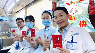 武汉普瑞眼科医院连续三年开展团体无偿献血公益活动