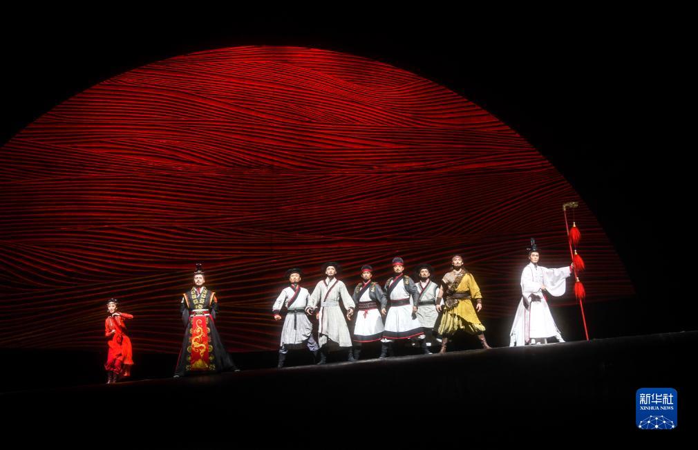 第六届中国新疆国际民族舞蹈节在乌鲁木齐开幕