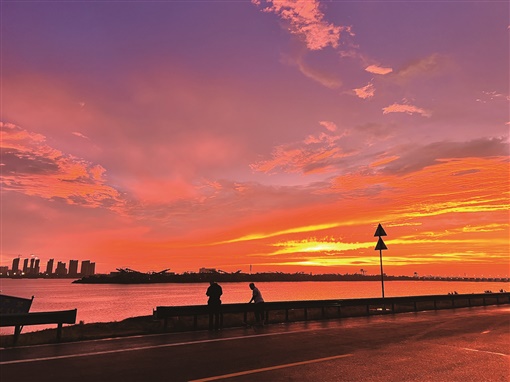 彩虹與落霞齊飛_fororder_res03_attpic_brief (1)