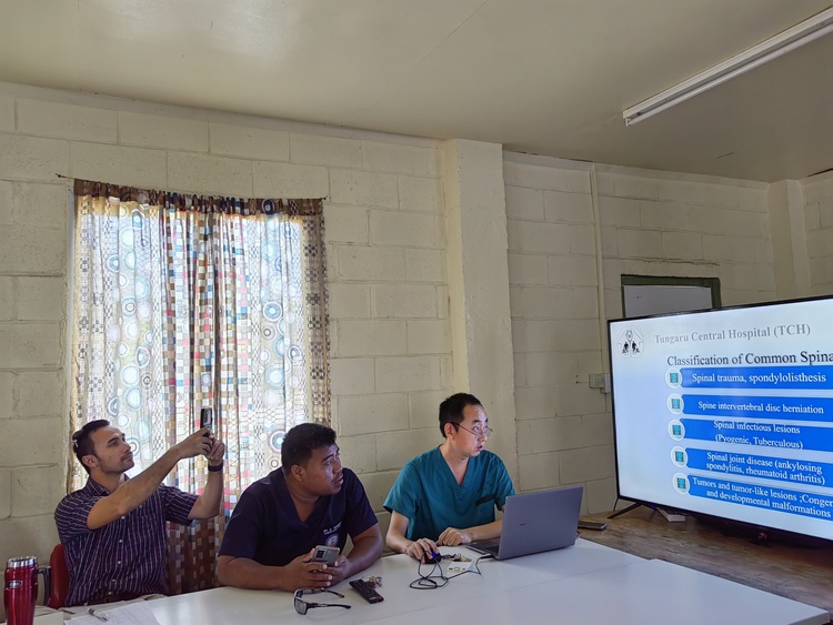 援外日记丨基里巴斯媒体说 你们是“太平洋岛上的健康守护者”