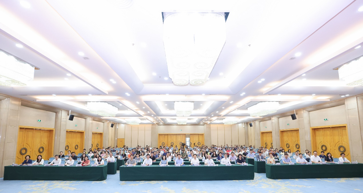 2023化妆品评价与科学监管技术交流大会在广州黄埔召开_fororder_图片1