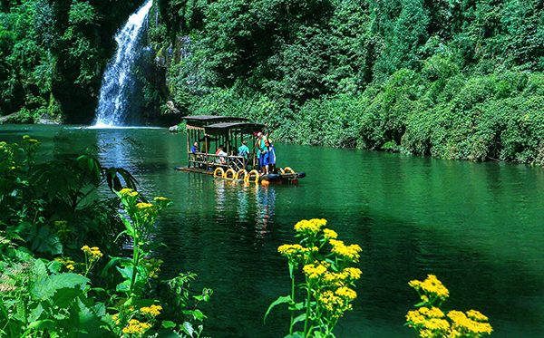 2023年雅安市暑期旅游产品及线路发布会举办_fororder_龙苍沟国家森林公园大石坝风景区--摄影-刘敬忠