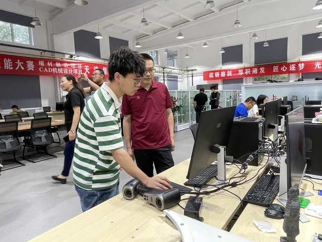 发挥竞赛引领作用，助推技能人才培养 第二届全国技能大赛赛前预热采访活动 继续走进职业院校_fororder_2