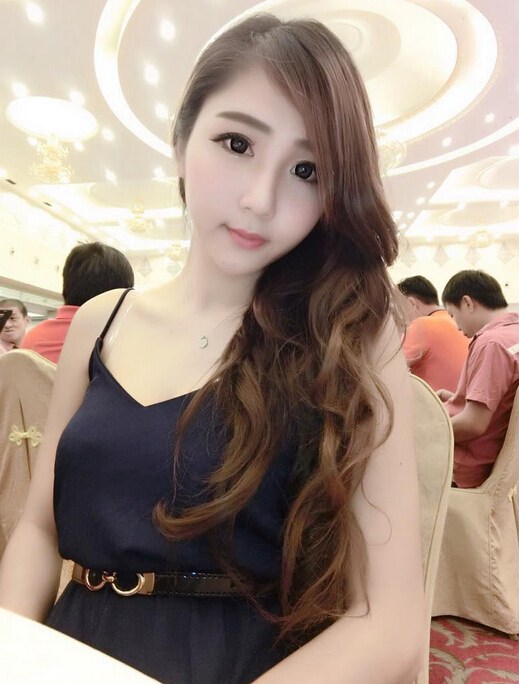 馬來正妹太火辣 一張比基尼照吸粉8000