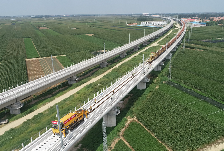 潍烟高铁蓬莱至昌邑段正线长轨贯通