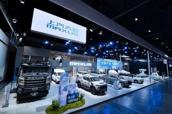 上汽大通MAXUS“大家庭豪华电动MPV”大家7成都车展全球首发亮相_fororder_image001