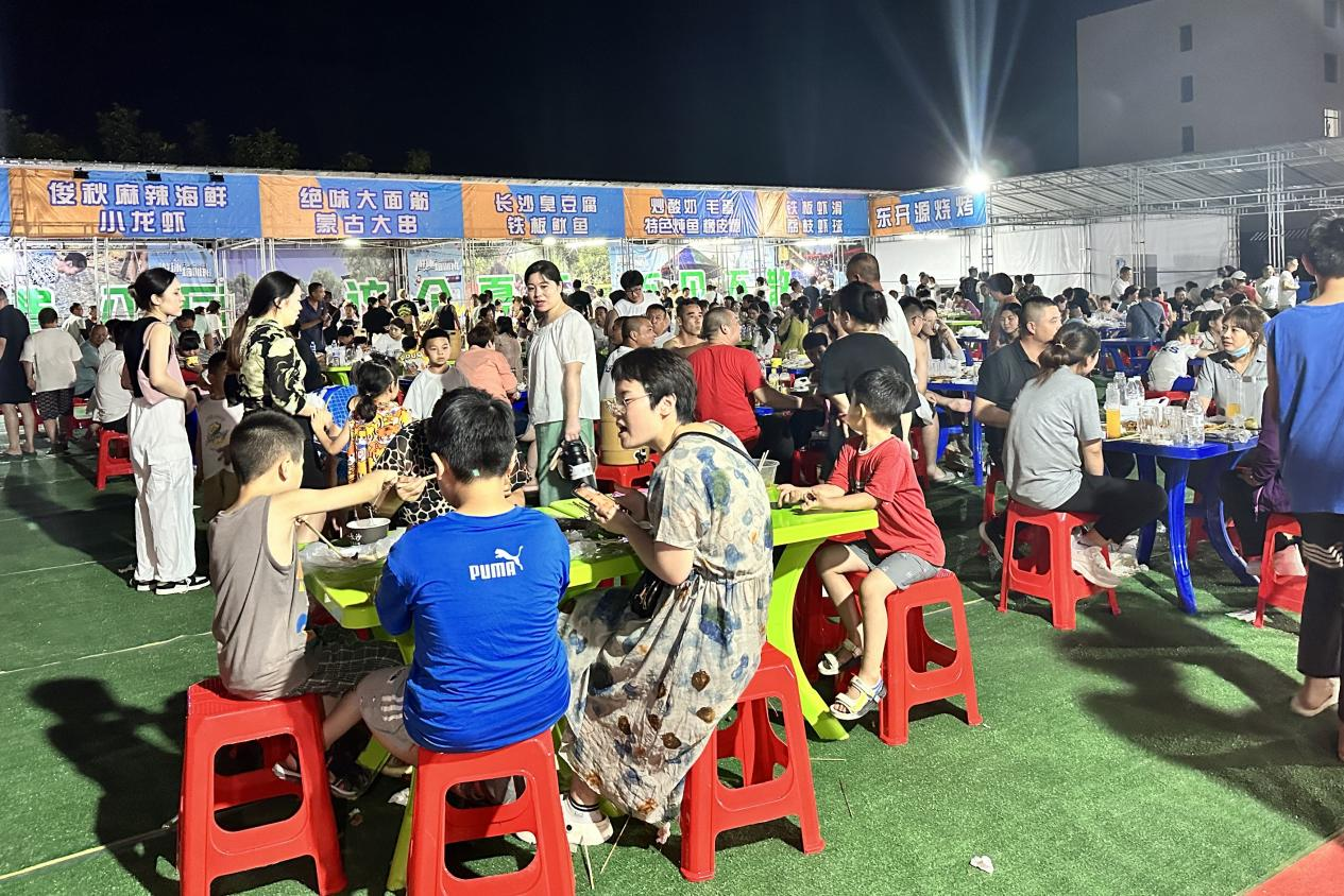 保定徐水：火热“夜经济”为乡村振兴添活力增动力_fororder_图片25