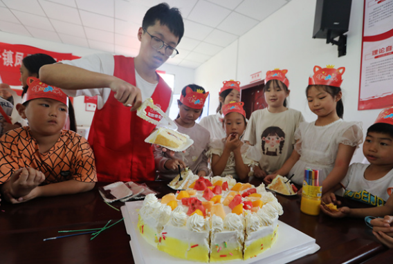 【原創】重慶彭水：駐村工作隊陪山裏娃過別樣暑假_fororder_微信圖片_20230801145719