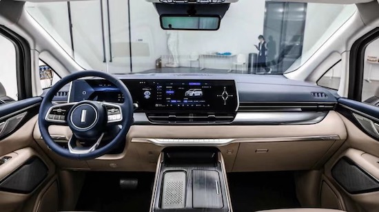 家用MPV头等舱 静态体验魏牌高山DHT-PHEV_fororder_image004