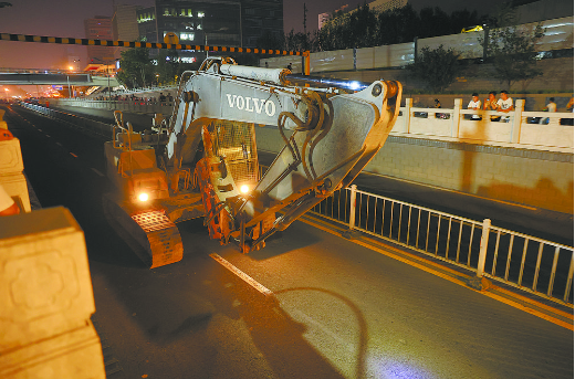 再见！陪伴了我们52年的中山路地道桥_fororder_640 (3)