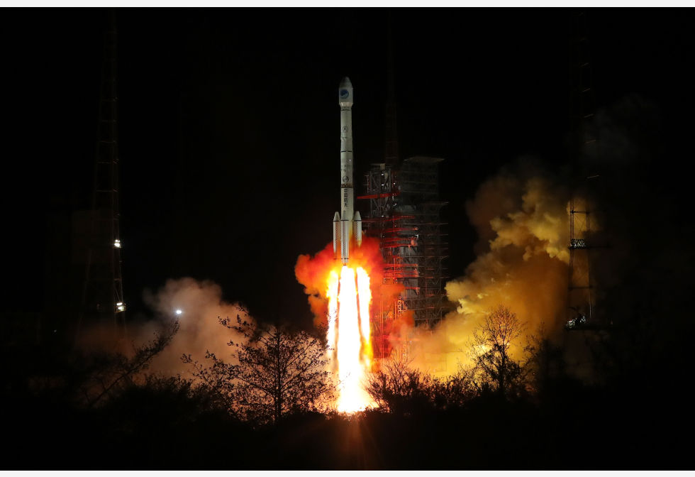 中国再次发射两颗北斗三号卫星 将与此前6颗组网运行