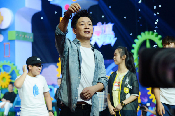 "言值大作战"周杰叫冤背黑锅 澄清逃逸打人事件