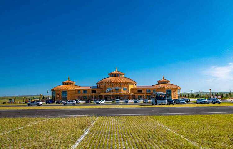 沉浸式玩转呼伦贝尔大草原·莫尔格勒河景区_fororder_c199923ff0f4e43583cc06b937e5704a-sz_212492