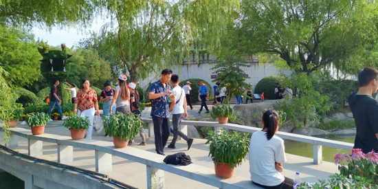 十一国庆小长假 中国翰园喜迎八方来客