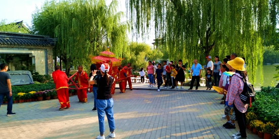 十一国庆小长假 中国翰园喜迎八方来客