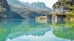 山西阳城蟒河猕猴国家级自然保护区——秀峰飞瀑清凉景