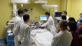上海四院急診重症團隊勇闖難關成功救治重症患者 醫生提醒身體有不適一定到醫院就診
