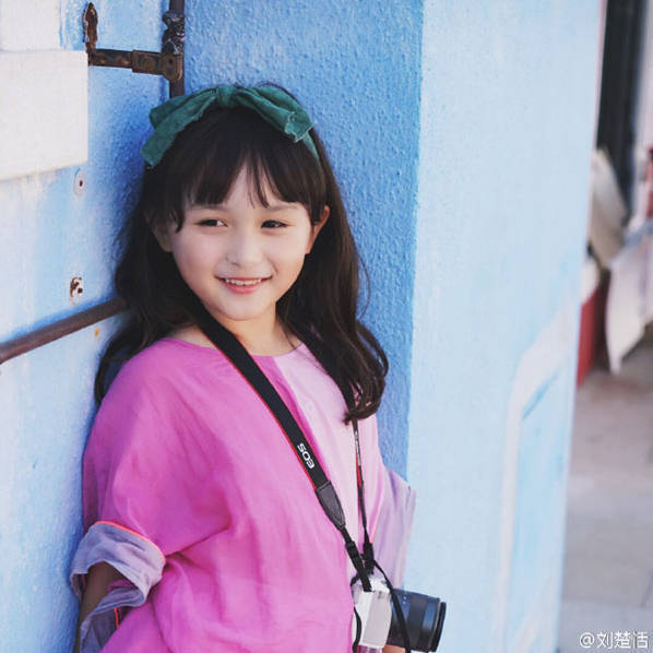 “小芈月”又晒美照了！这次秀大长腿