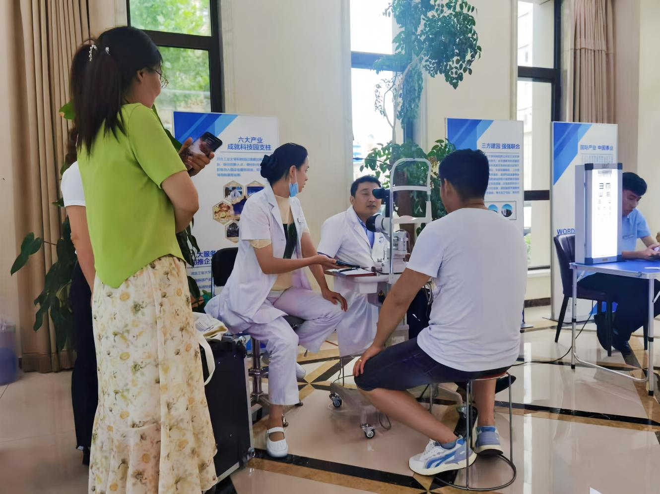 滄州高新區舉行“關注健康  關愛員工”健康服務活動_fororder_圖片6