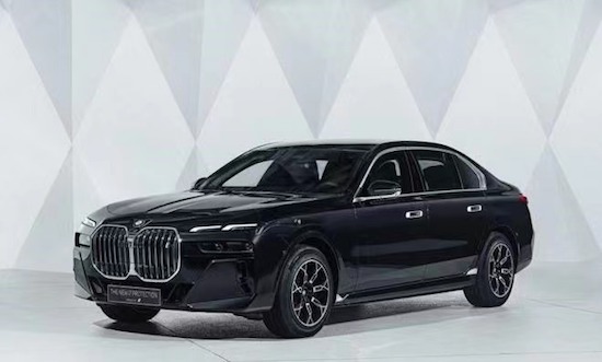 宝马全新7系/i7防弹版将慕尼黑车展首发_fororder_image001