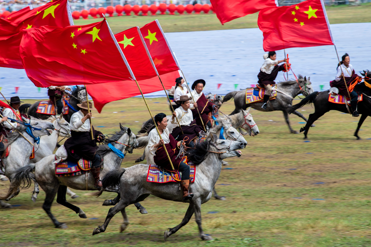 【原創】甘南藏族自治州成立70週年慶祝大會在合作隆重舉行_fororder_1