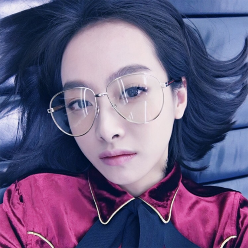 刘诗诗宋茜唐嫣的眼镜妆，时髦又好看