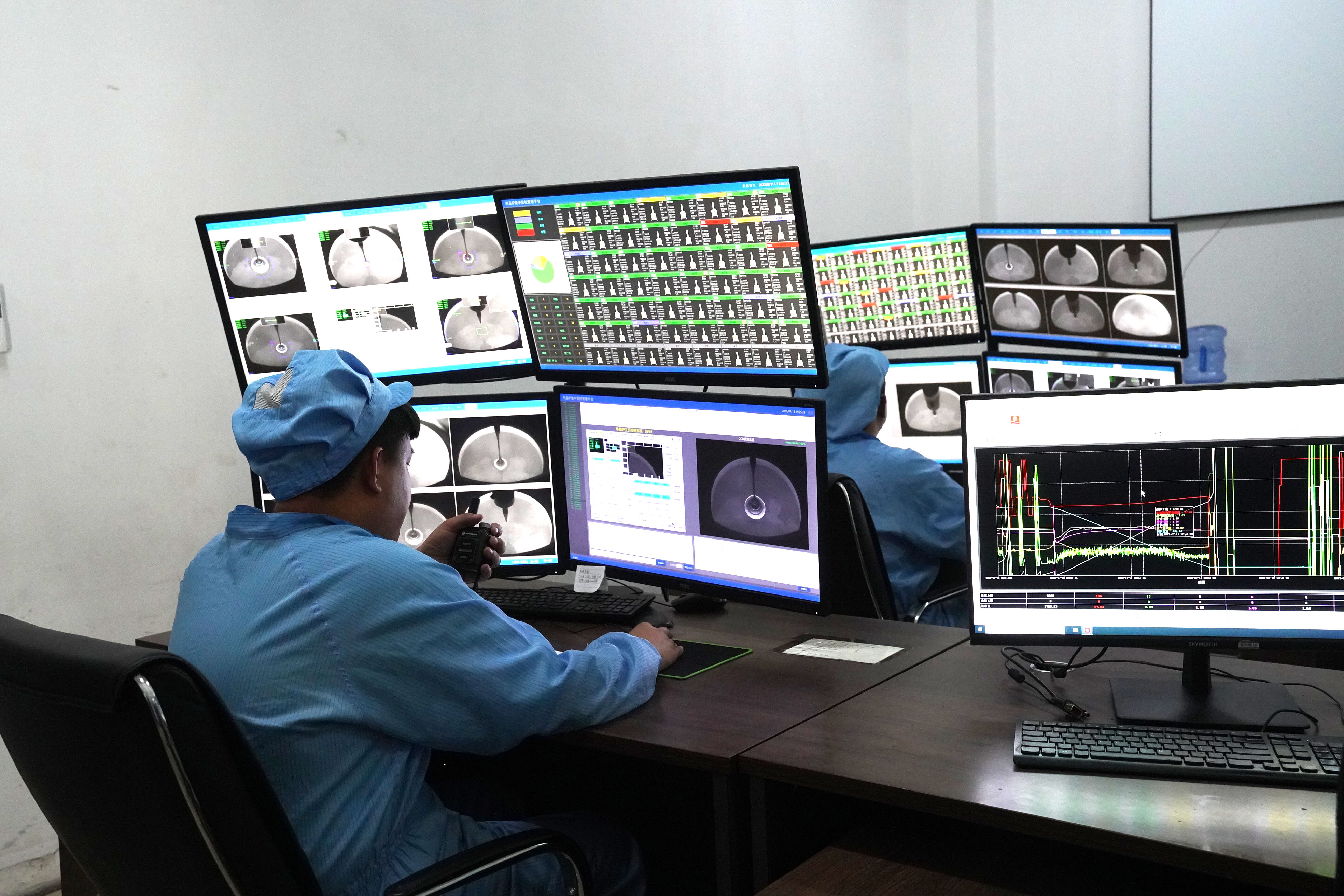 保定市满城区：燃烧教育激情 照亮未来之路_fororder_4.JPG