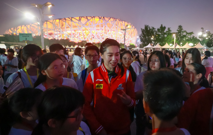 华裔青少年北京行：万里相约的乡情与友谊_fororder_图片7