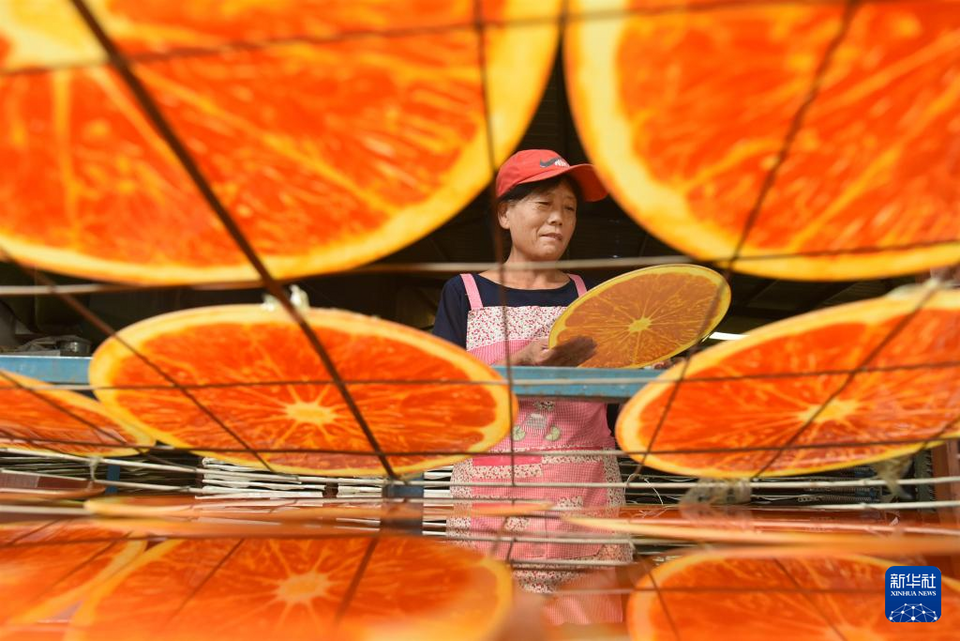 山东沂源：“小”玻璃做成出口“大”产业