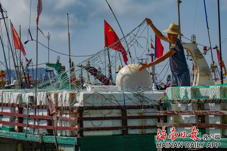 三亚崖州开渔！