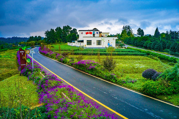 雅安名山：以“路长制”为重要抓手 构建农村交通发展新格局_fororder_名山绿道-供图-名山区委宣传部