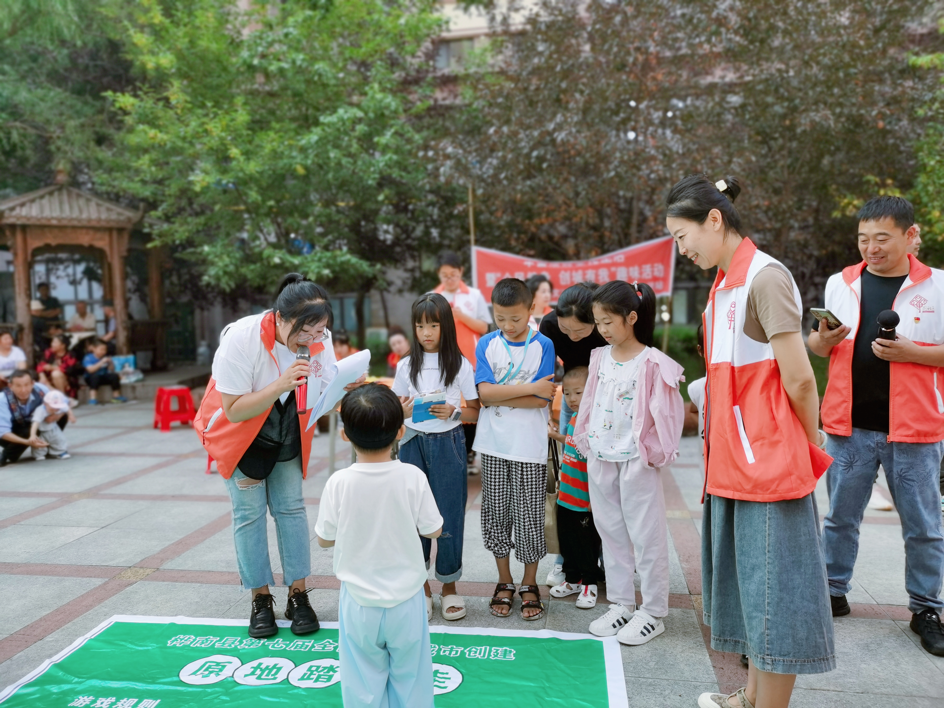 黑龙江桦南 将“民族团结进步”实践活动融入社区_fororder_图片2