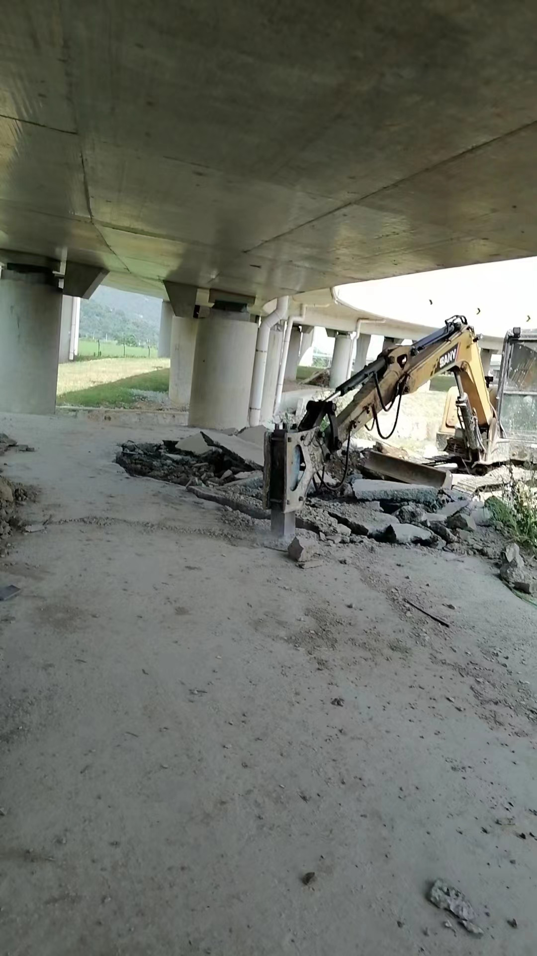 “断头路”变身“丰收路” 宁波鄞州瞻岐镇人大代表解民忧_fororder_1692194090862_64dcd52a233d097cbf1c288b