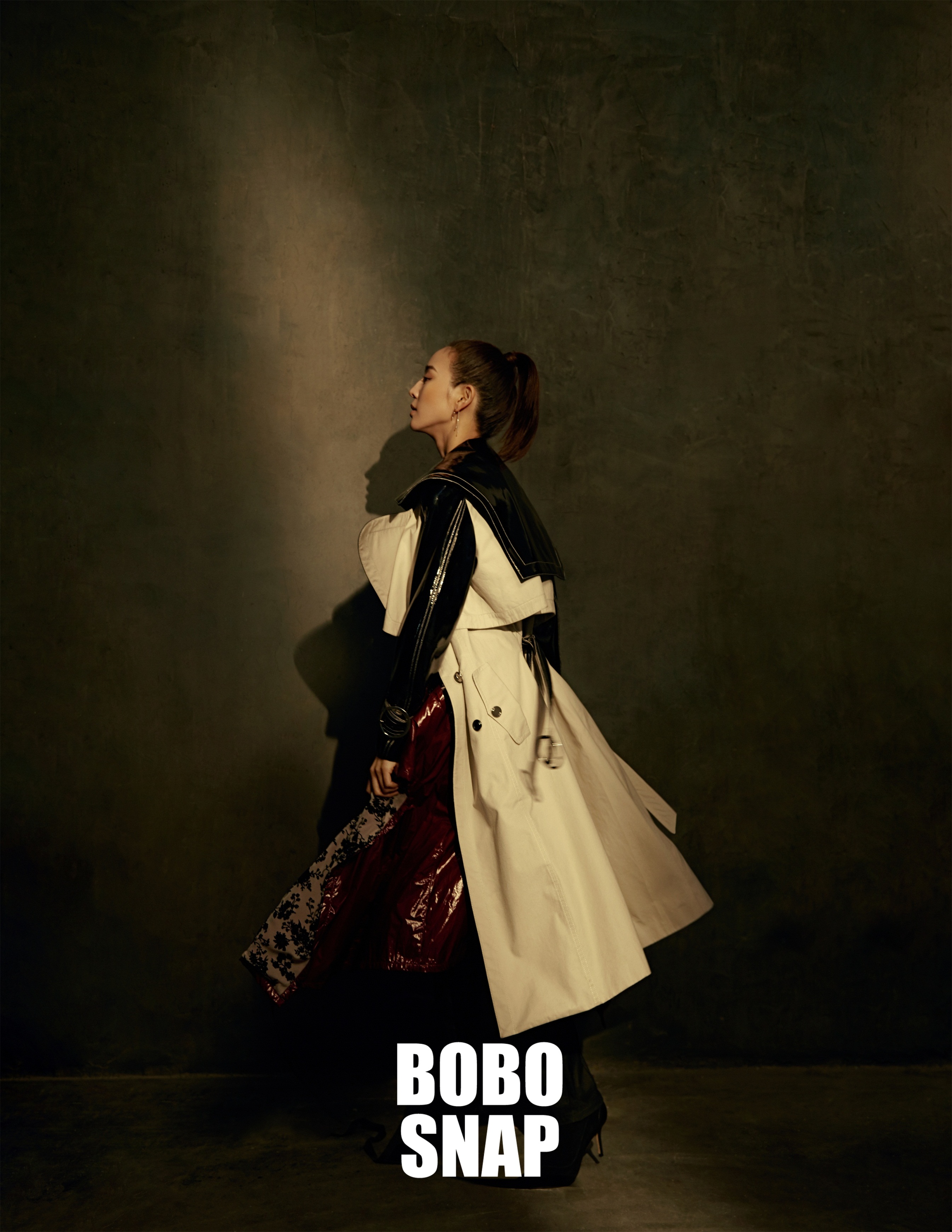 张钧甯杂志大片曝光 玩转现代高级时尚感