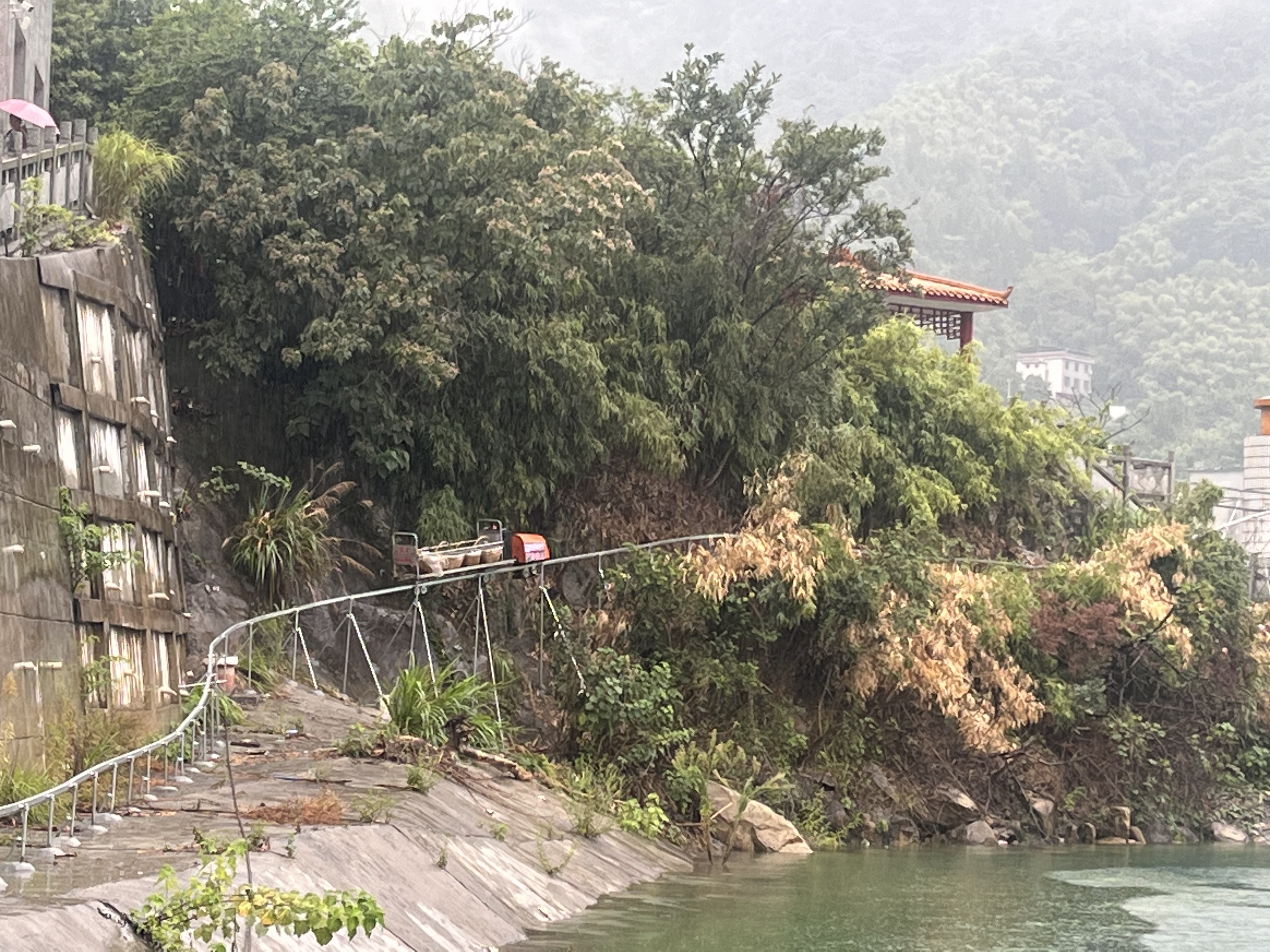 湖南资兴东江湖大坝码头建成水果运输传送专线_fororder_微信图片_20230818101216