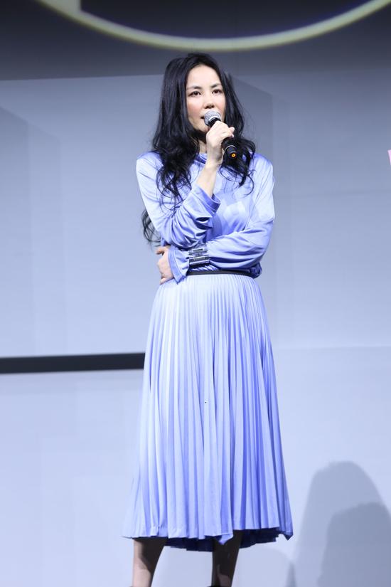 王菲经纪人打假