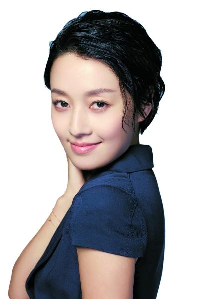 马伊琍：没有女性会后悔结婚生子 有家庭才完整