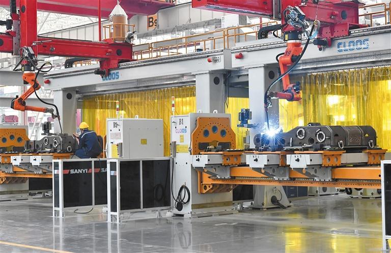 让高端装备成为百亿元产业“加速器”