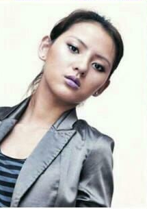 大逆袭！王思聪前女友旧照曝光惊呆网友