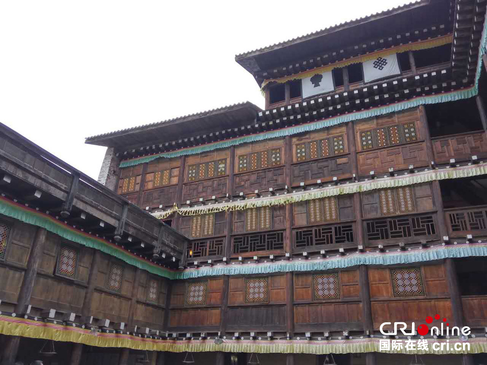 【网络媒体"走转改"】文化旅游敲开致富门 西索藏寨焕发新生机