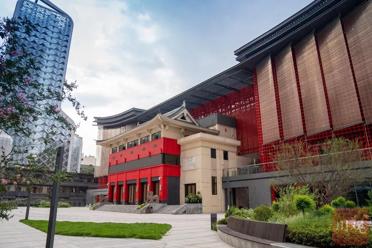 （转载）成都文化新地标 川剧“戏窝子”变脸归来