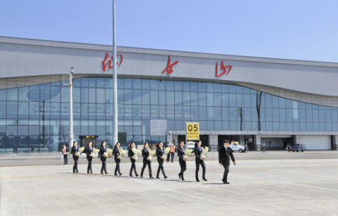 重庆仙女山机场新增“长沙—武隆”航线_fororder_微信图片_20230823132020