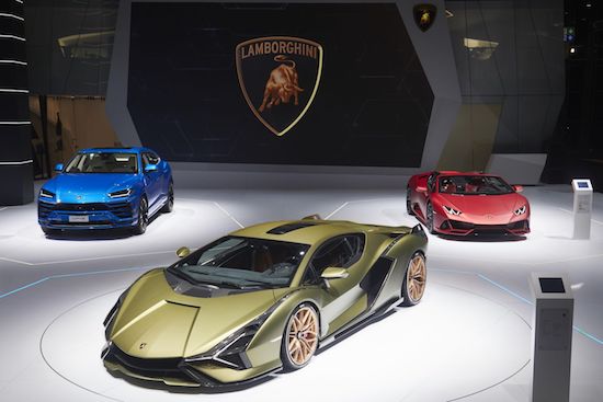 从1963至2023：回顾兰博基尼60年历史中的独特车型_fororder_image003