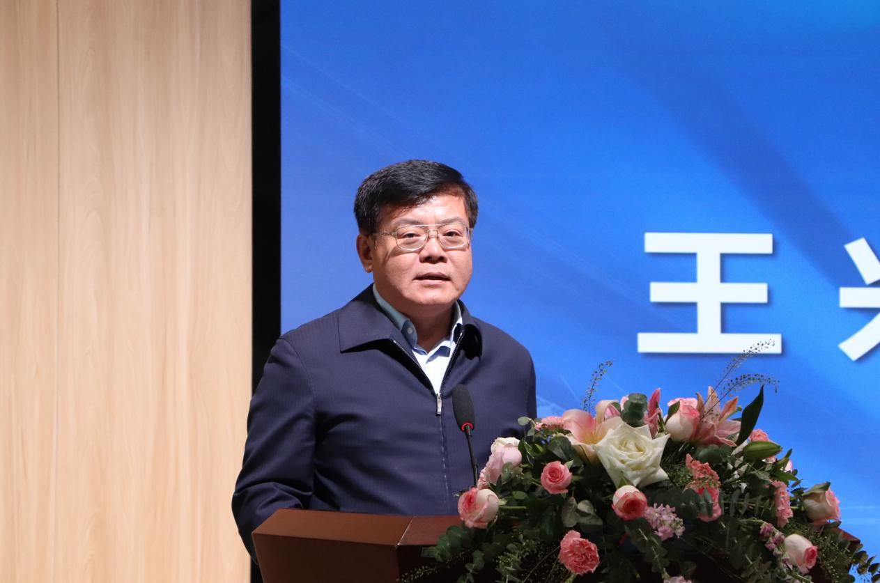 天然石墨産業發展研討會在鶴崗召開_fororder_圖片2